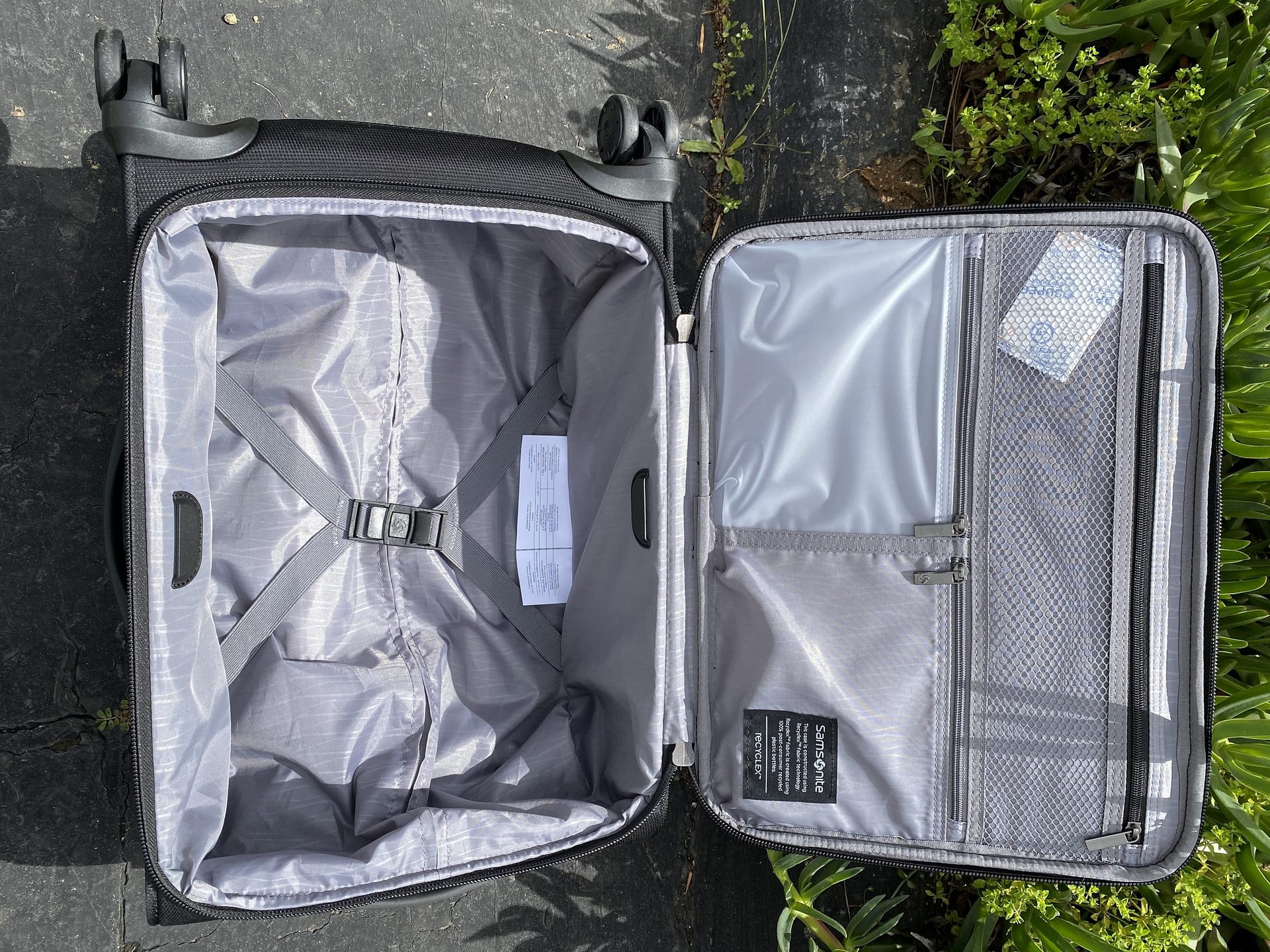 Samsonite Epsilon NXT Spinner 22″ Carry On Luggage | SD Luggage
